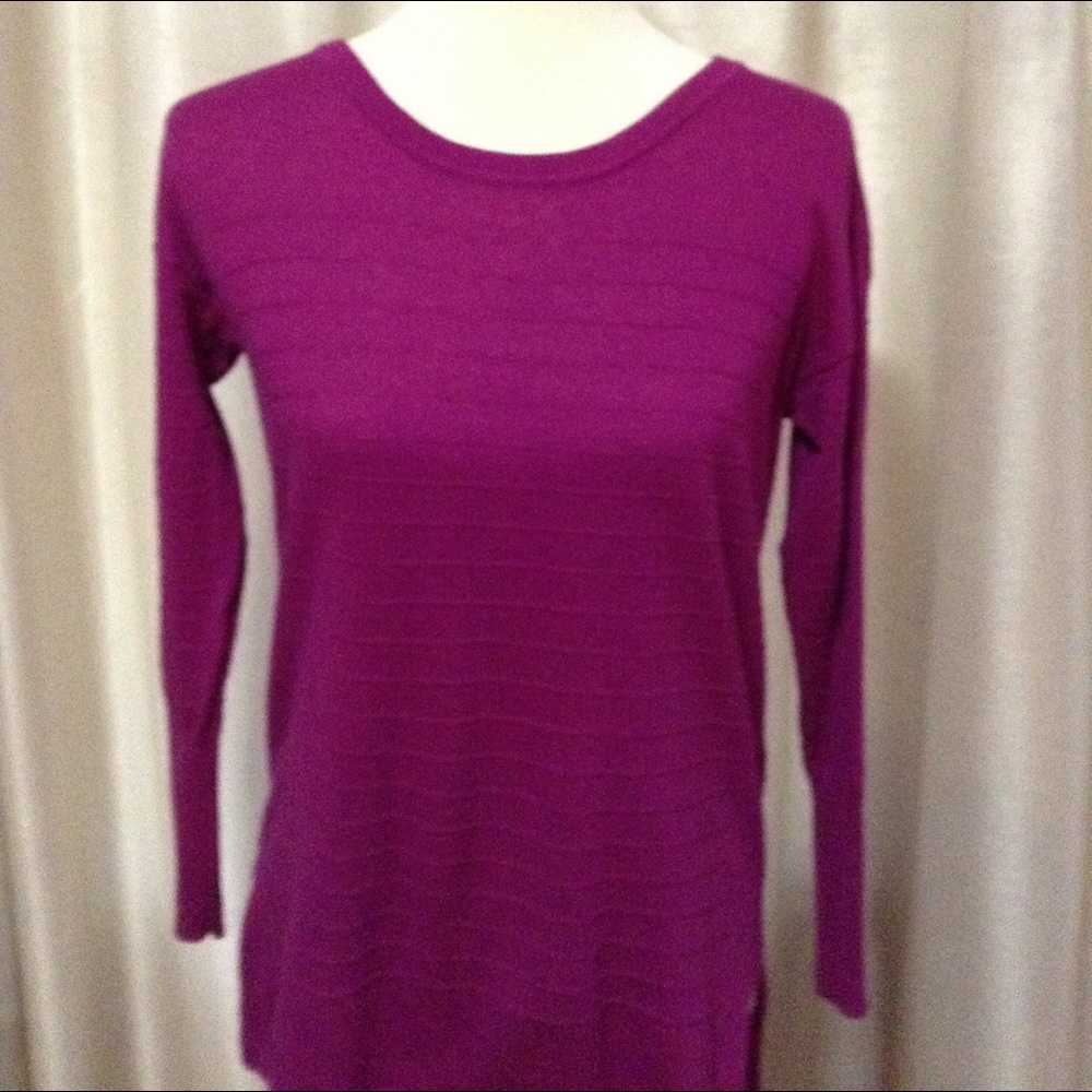 Gap Sweater- Fucia